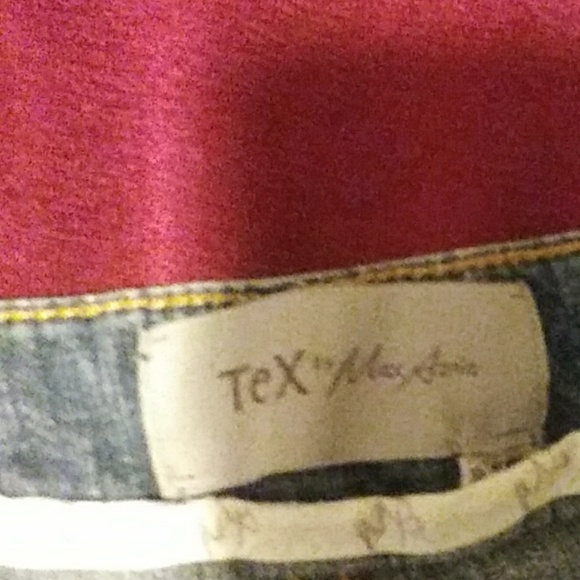 Jeans - Picture 2 of 4